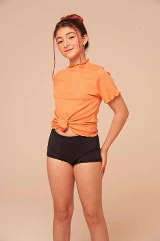 Shortinho Absorvente Primeira Menstruação Herself & Capricho