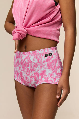 Shortinho Absorvente Primeira Menstruação Herself & Capricho