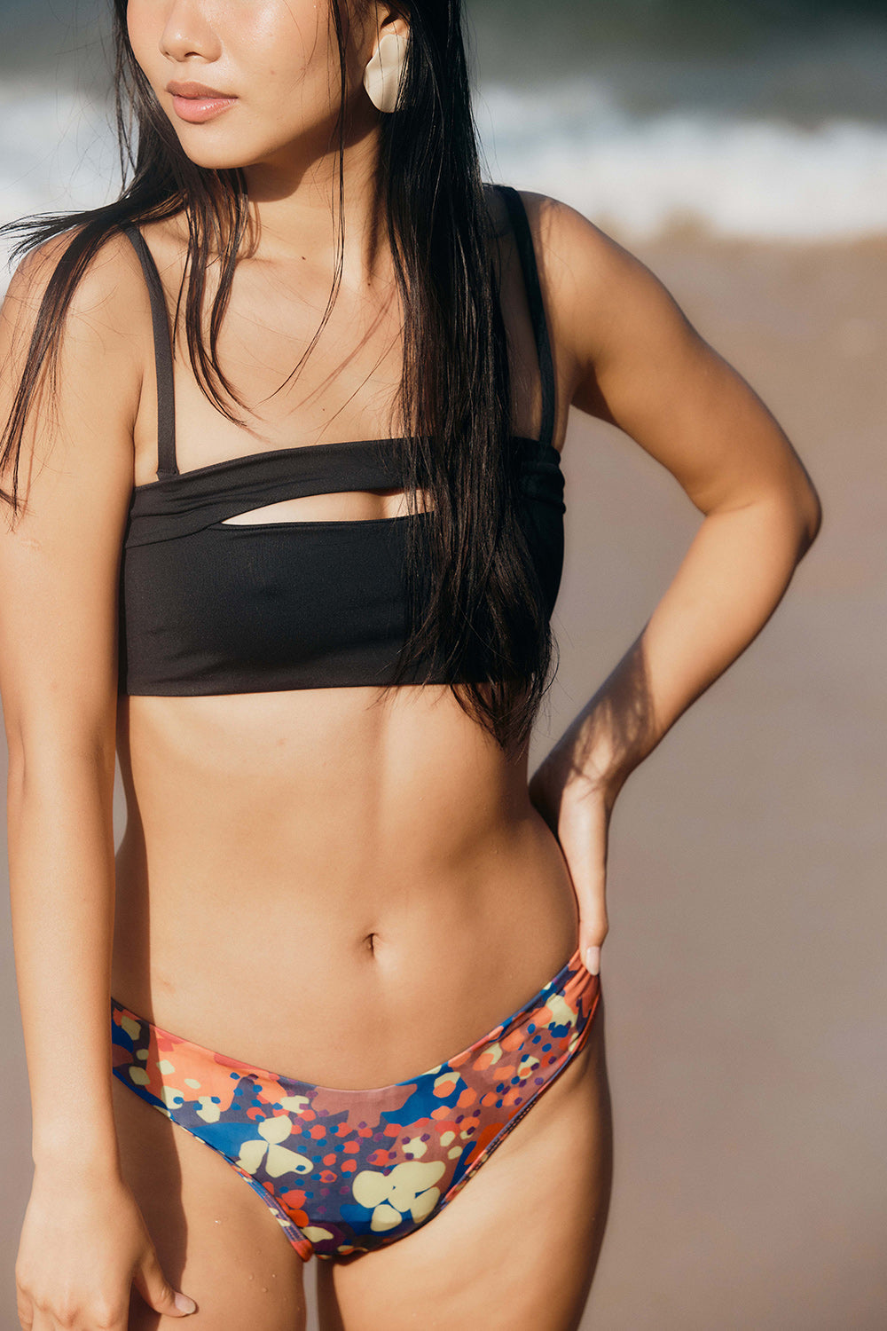 Calcinha de Biquíni Absorvente Básica Herself & Boa Forma Floral - Tamanho 40